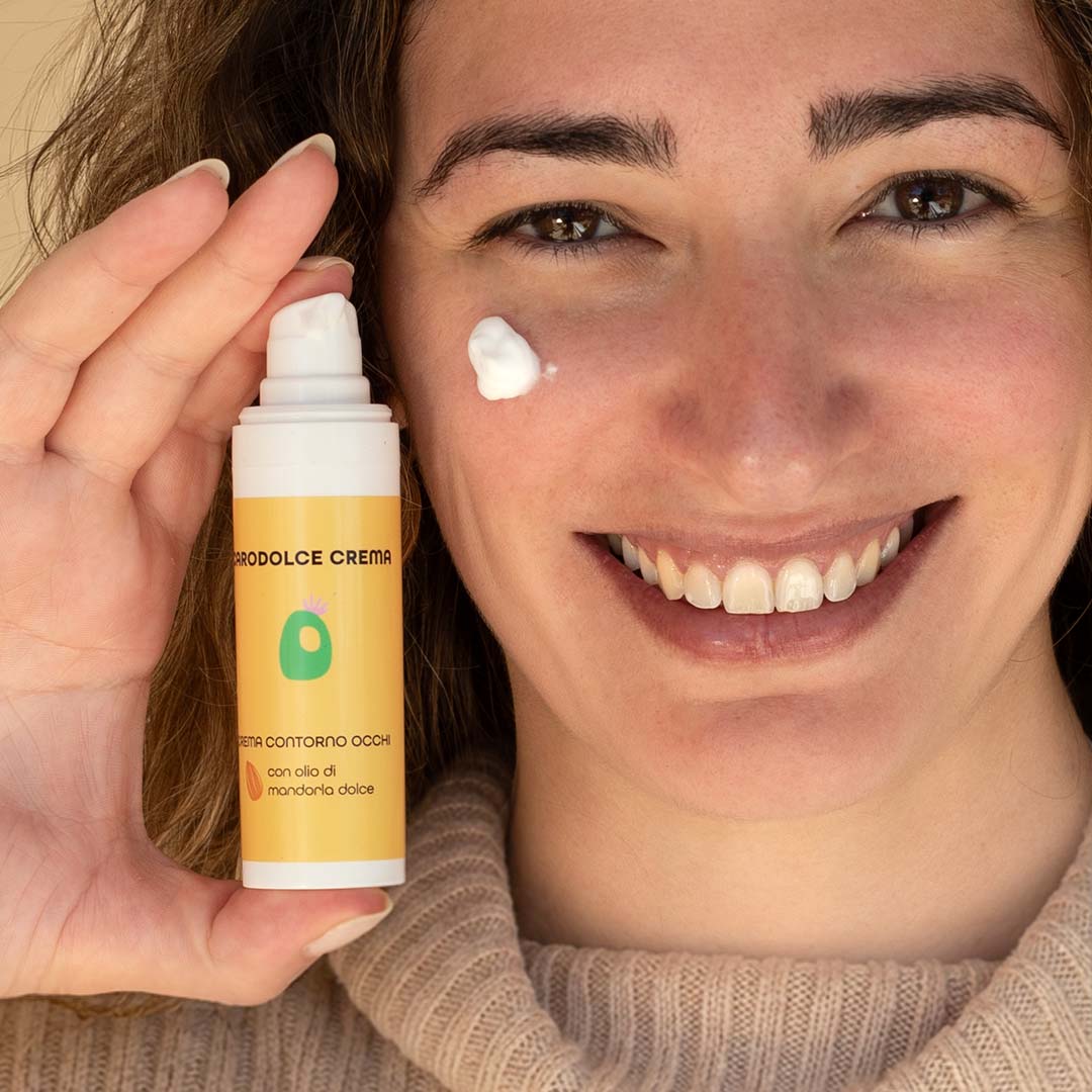 Carodolce Caro beauty Crema Contorni Occhi Pelli Sensibili Secche Mandorla idratante Fico d India Olio di Mandorla Dolce 11