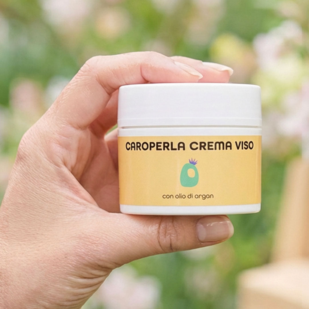 Siero viso Caroperla di Caro Beauty azione idratante, ideale per pelle sensibile e delicata Crema Viso Pelli Secche Argan 9